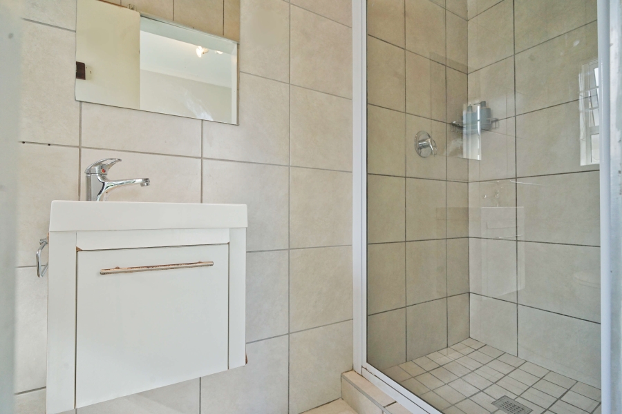 8 Bedroom Property for Sale in Gonubie Eastern Cape